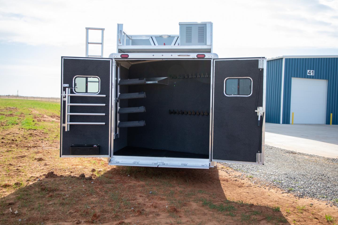 Silver Norstar 4 Horse Side Slant Load with Living Quarters and Integrated Hay Pod with Full Rear Tack