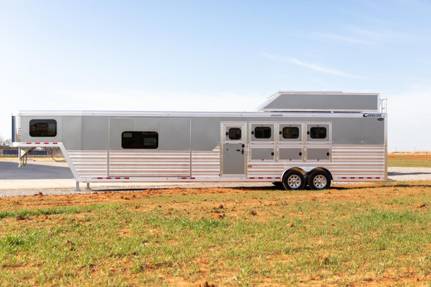 Silver Norstar 4 Horse Side Slant Load with Living Quarters and Integrated Hay Pod